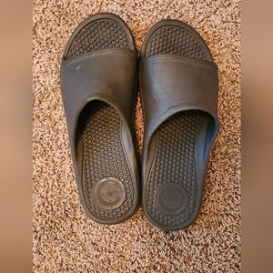 Totes Dark Charcoal Slide Sandals Size 12, Like New.